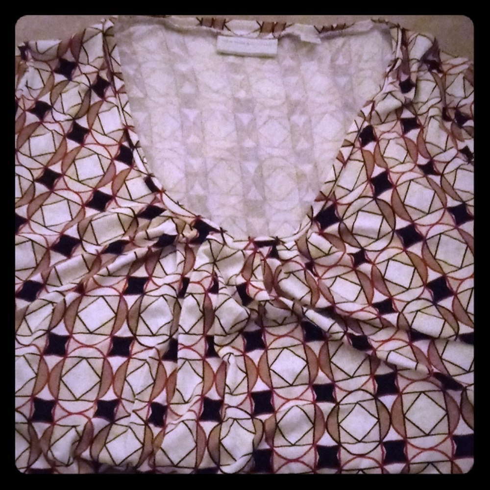 🌟 NEW YORK & COMPANY WOMEN'S SHIRT